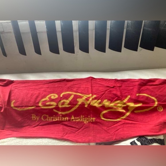 Ed Hardy fringed shawl scarf - Picture 3 of 5